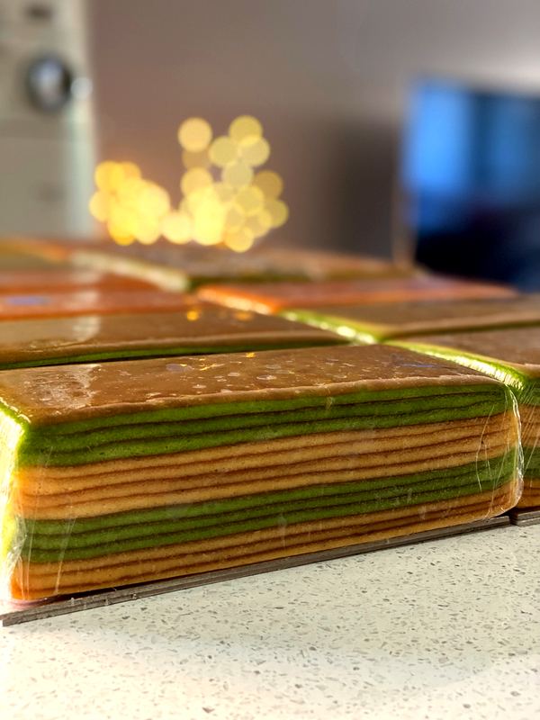 Thousand Layer Cake, Pandan Original by Theresia