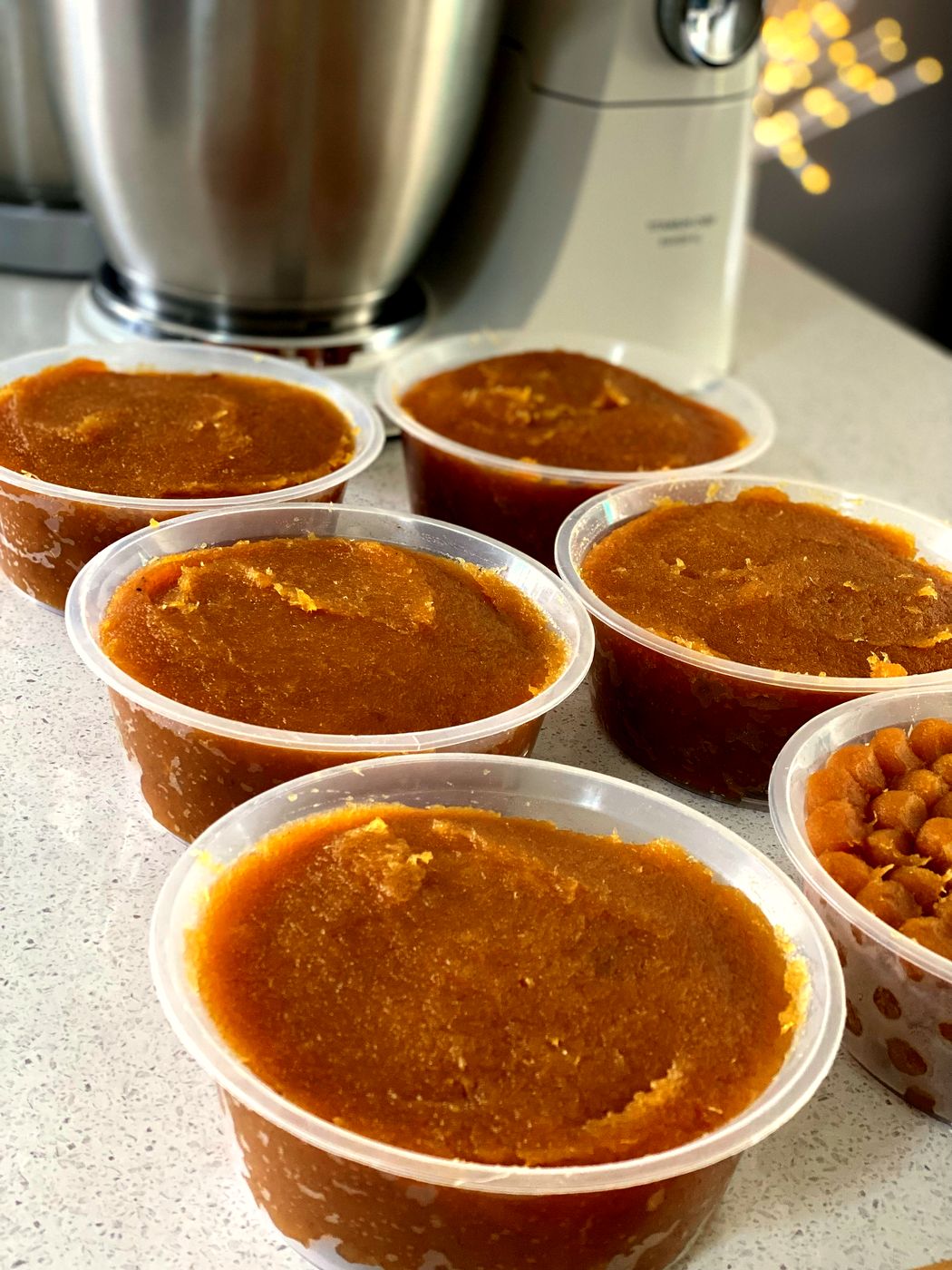 The finished paste, ready for the next batch of tarts.